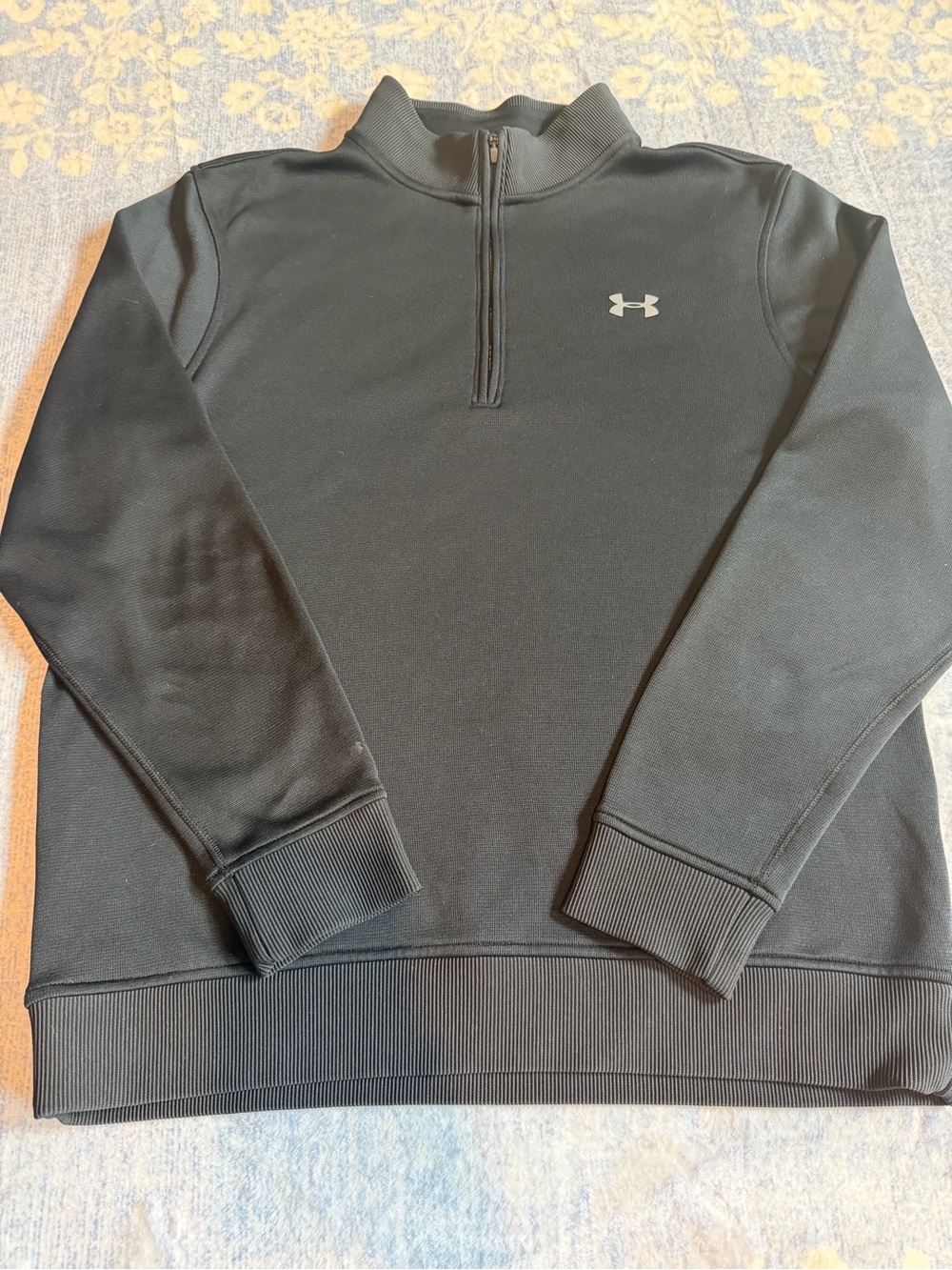 Under Armour Men's Black Half-Zip Performance Pullover